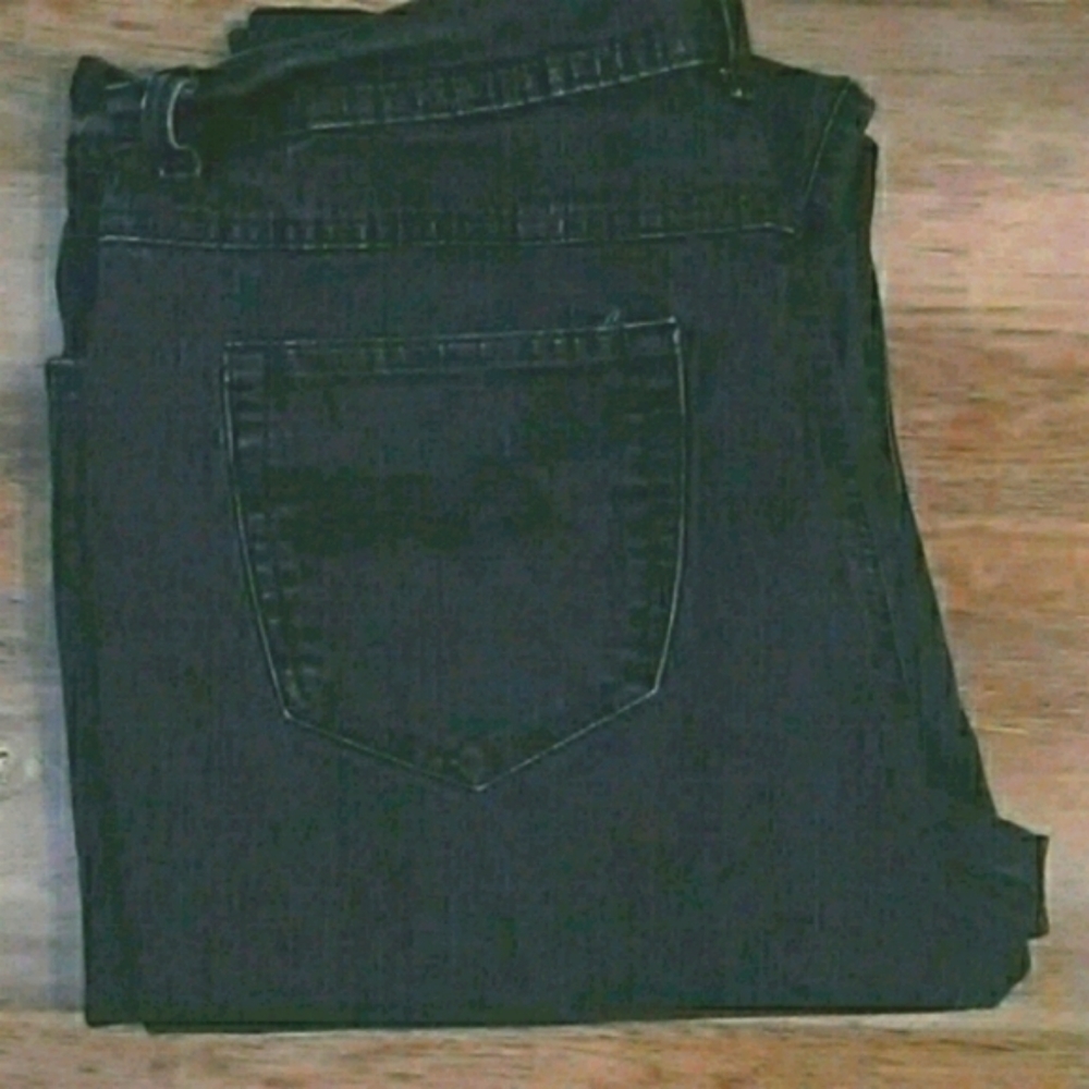 Jeans - Picture 2 of 9